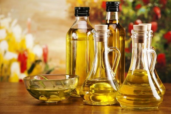 To keep edible oil prices from rising, the govt intends to reduce taxes on it